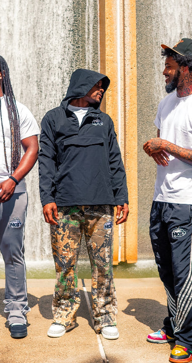Mo’s Windbreaker